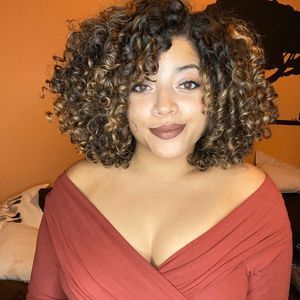 Meet your Posher, Dannie